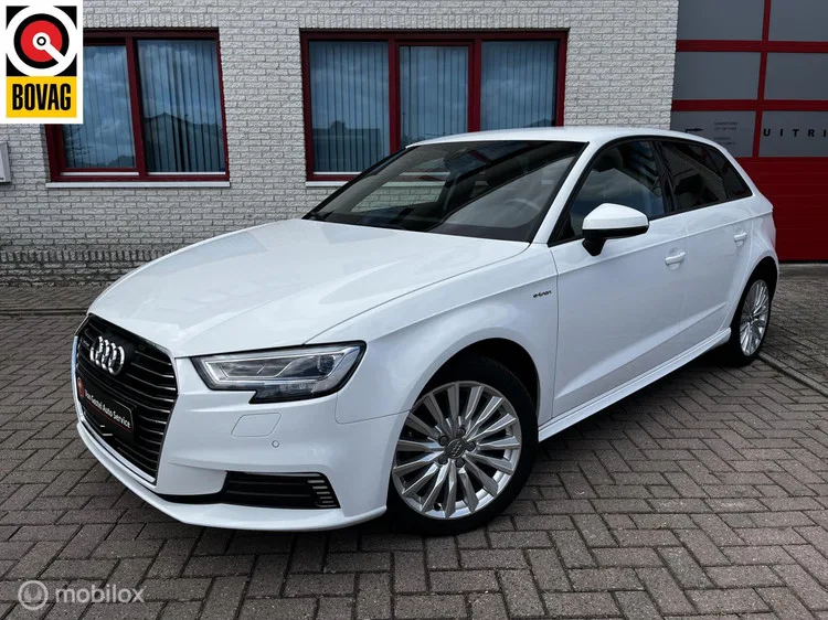 Audi A3 (2018) — foto 1