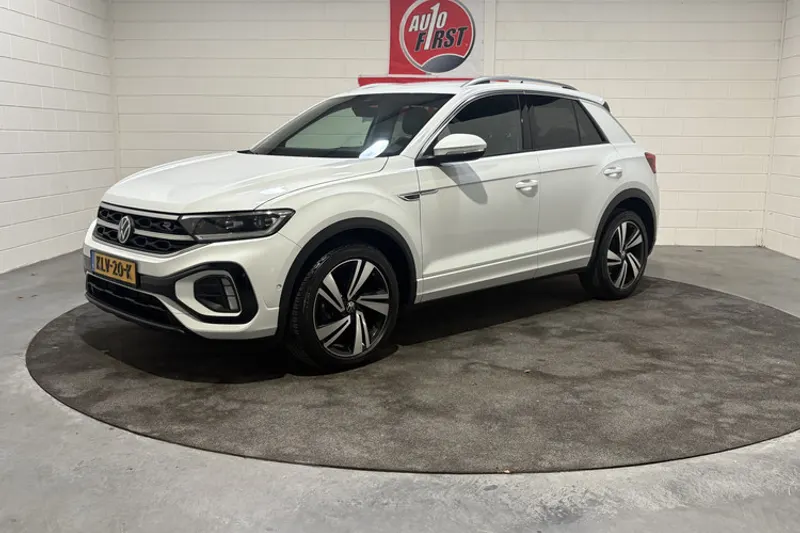 Volkswagen T-Roc (2022)