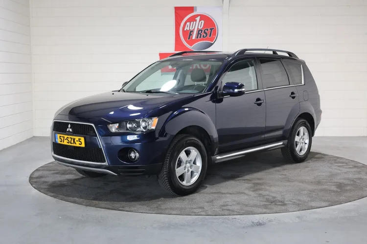 Mitsubishi Outlander (2009) — foto 1