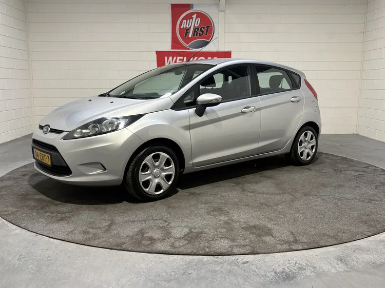 Ford Fiesta (2012) — foto 1