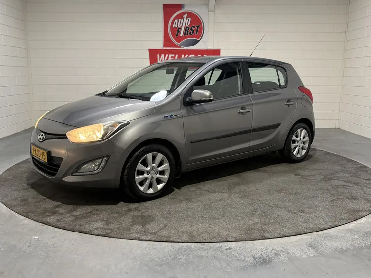 Hyundai i20 (2012) — foto 1