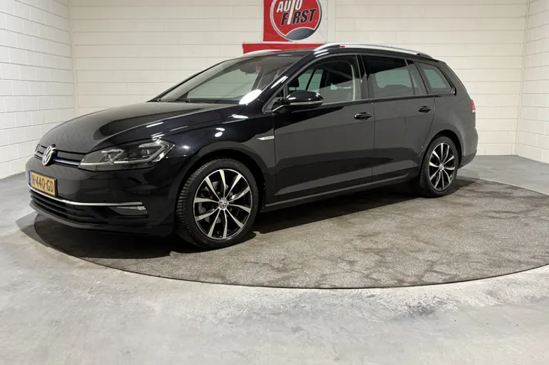 Volkswagen Golf (2018)