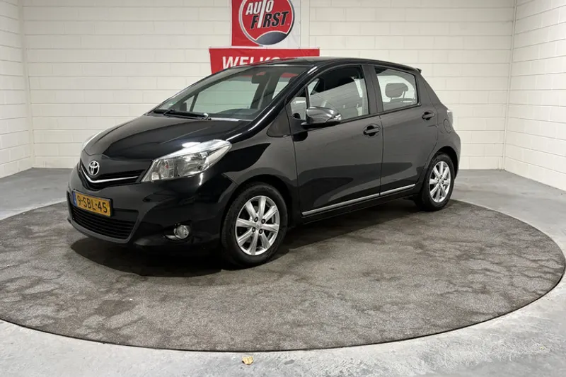 Toyota Yaris (2013)