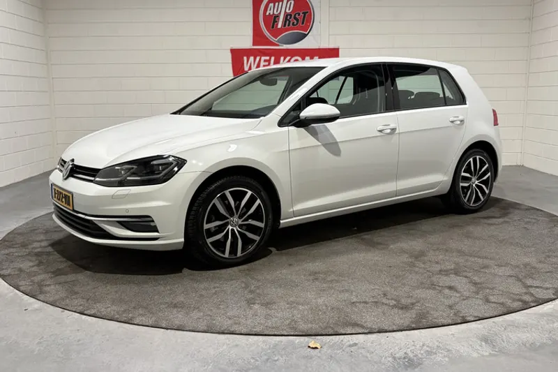 Volkswagen Golf (2017)