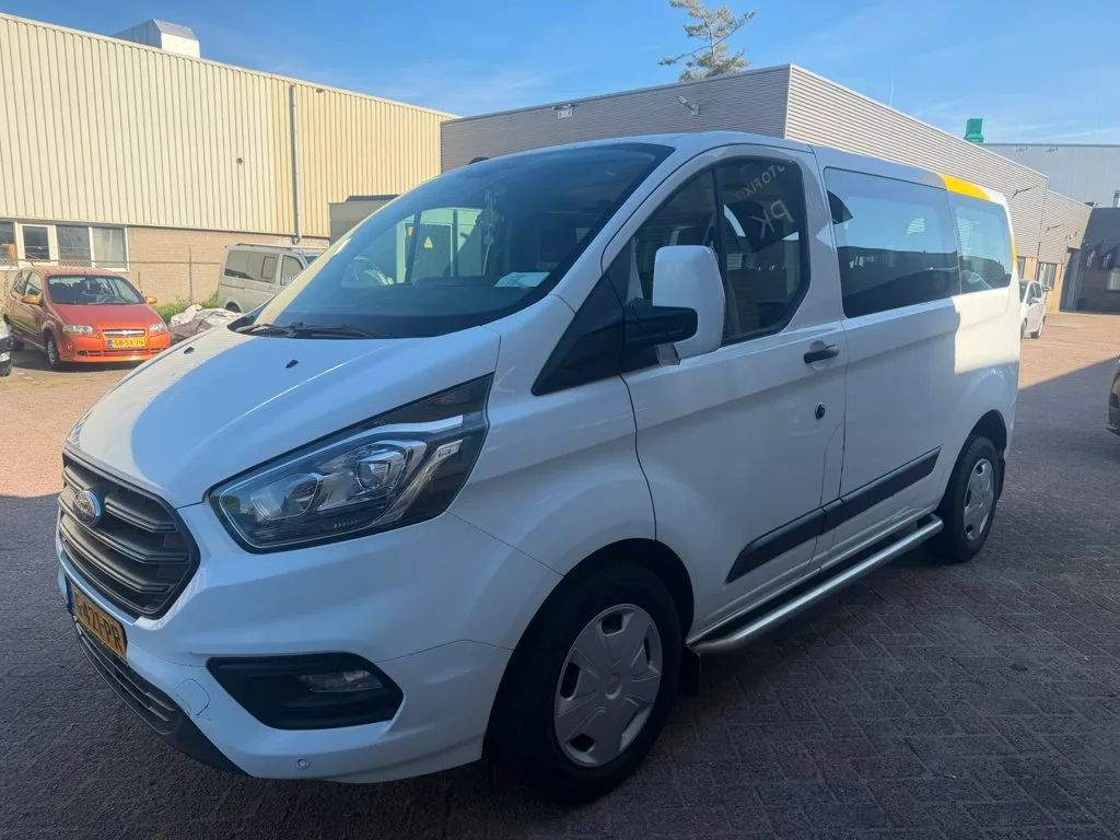 Ford Transit Custom (2019) — foto 1