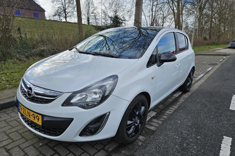 Opel Corsa (2013)