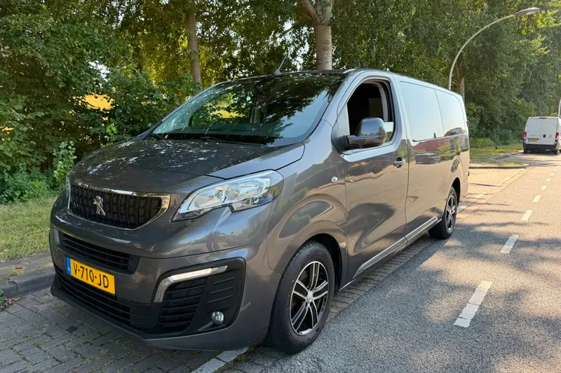 Peugeot Expert (2017)