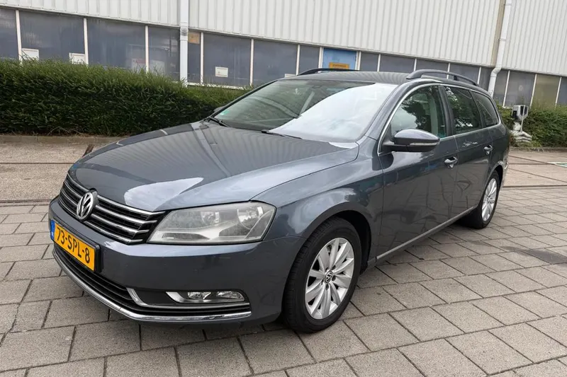 Volkswagen Passat (2011)