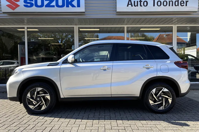 Suzuki Vitara (2025)