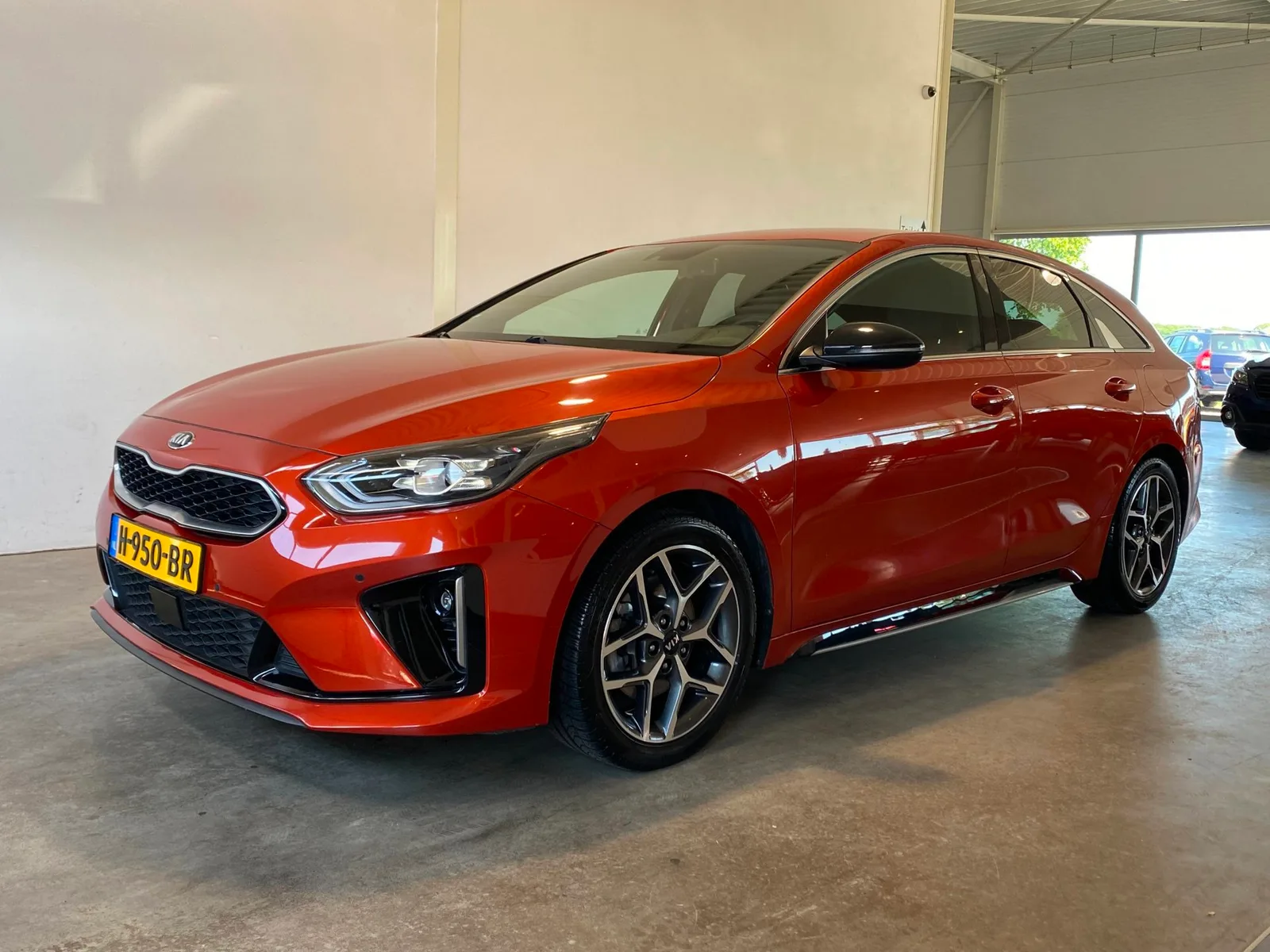 Kia ProCeed (2020) — foto 1