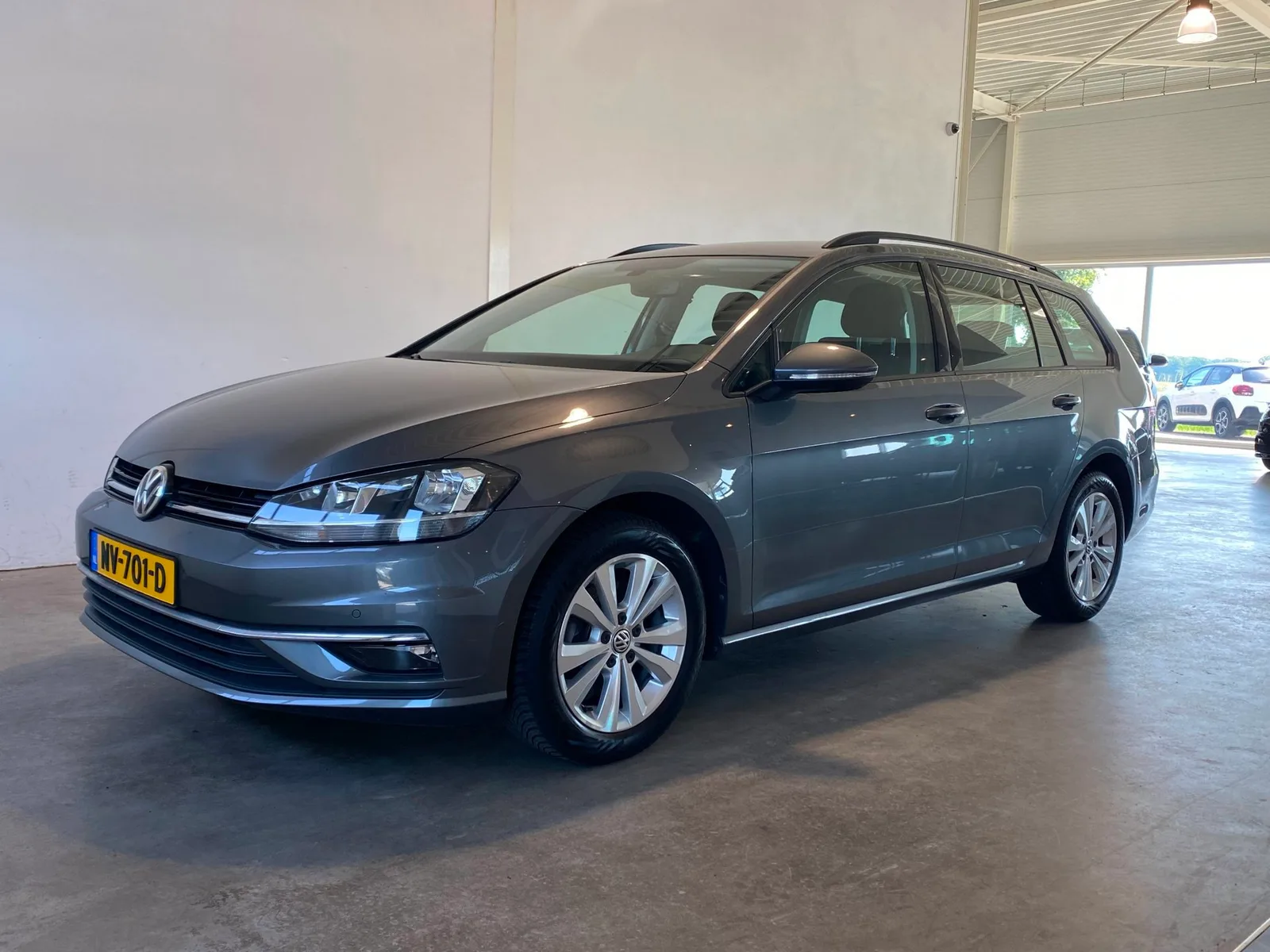 Volkswagen Golf (2017) — foto 1