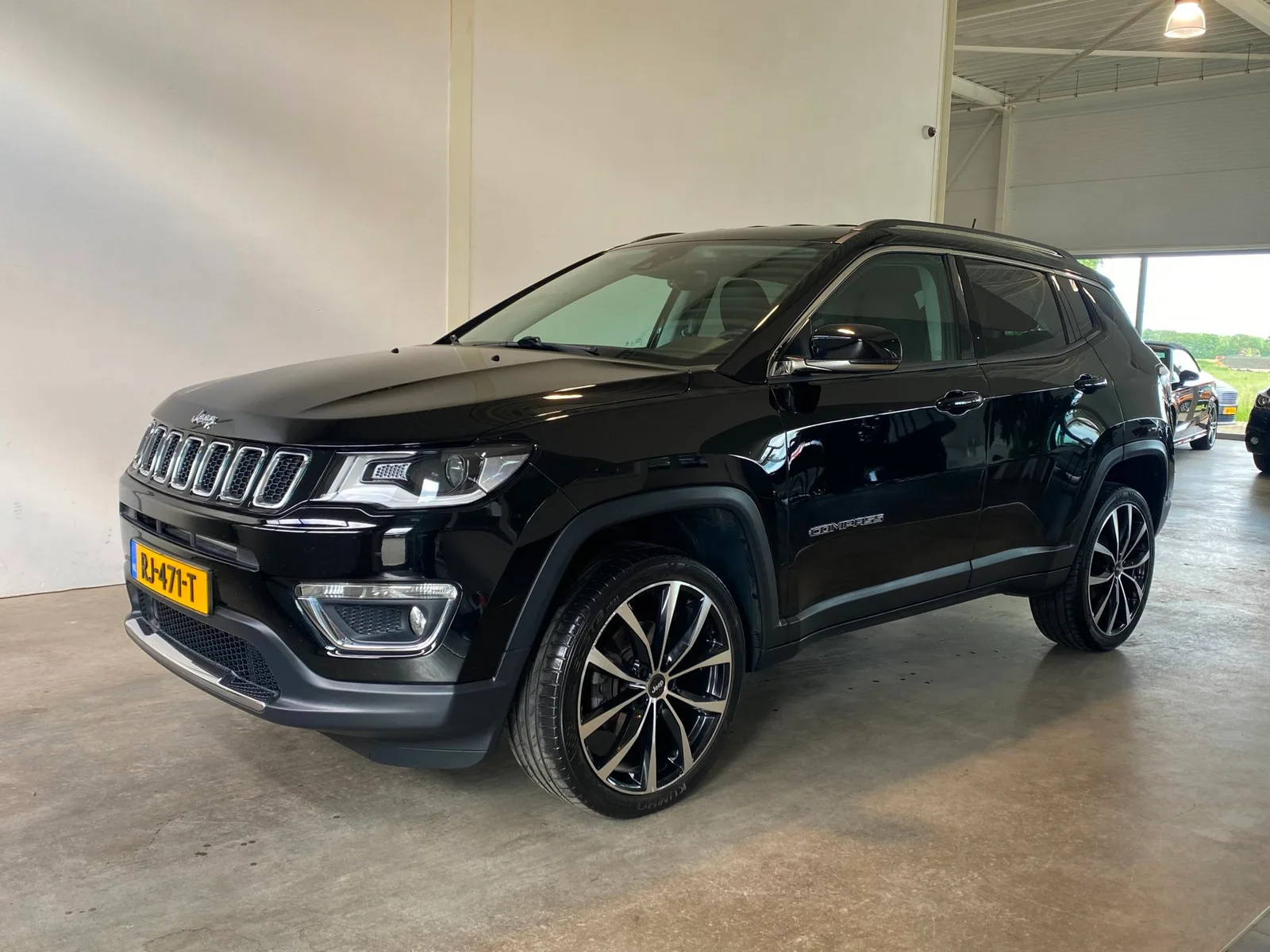 Jeep Compass (2017) — foto 1