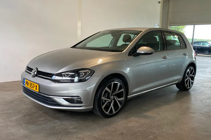 Volkswagen Golf (2017)