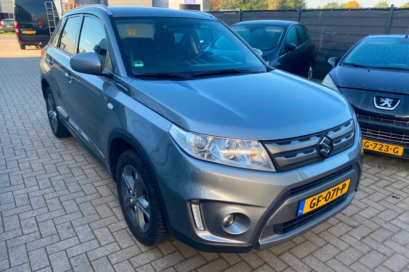 Suzuki Vitara (2015)