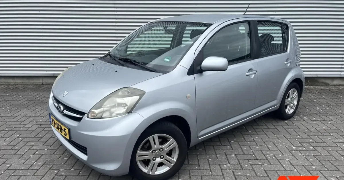 Subaru Justy (2009) — foto 1