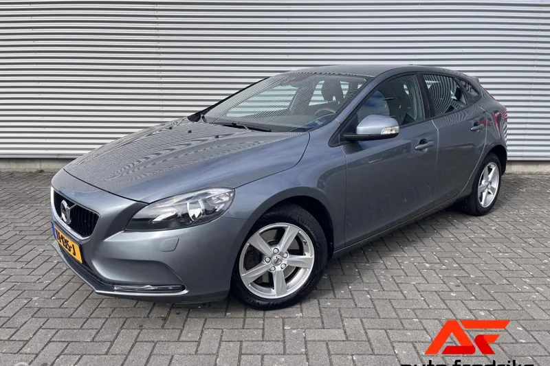 Volvo V40 (2018)