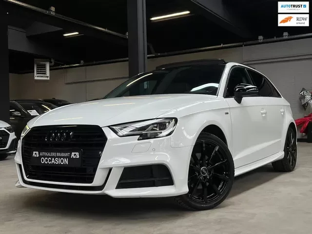 Audi A3 (2019) — foto 1