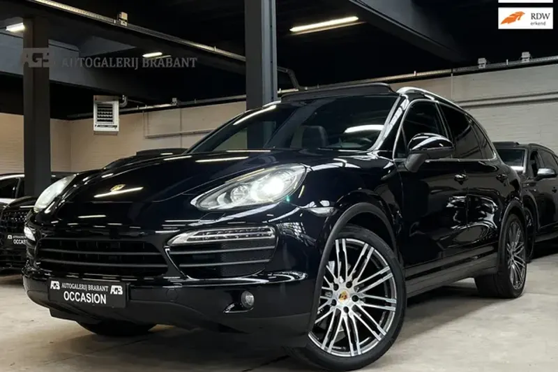 Porsche Cayenne (2012)