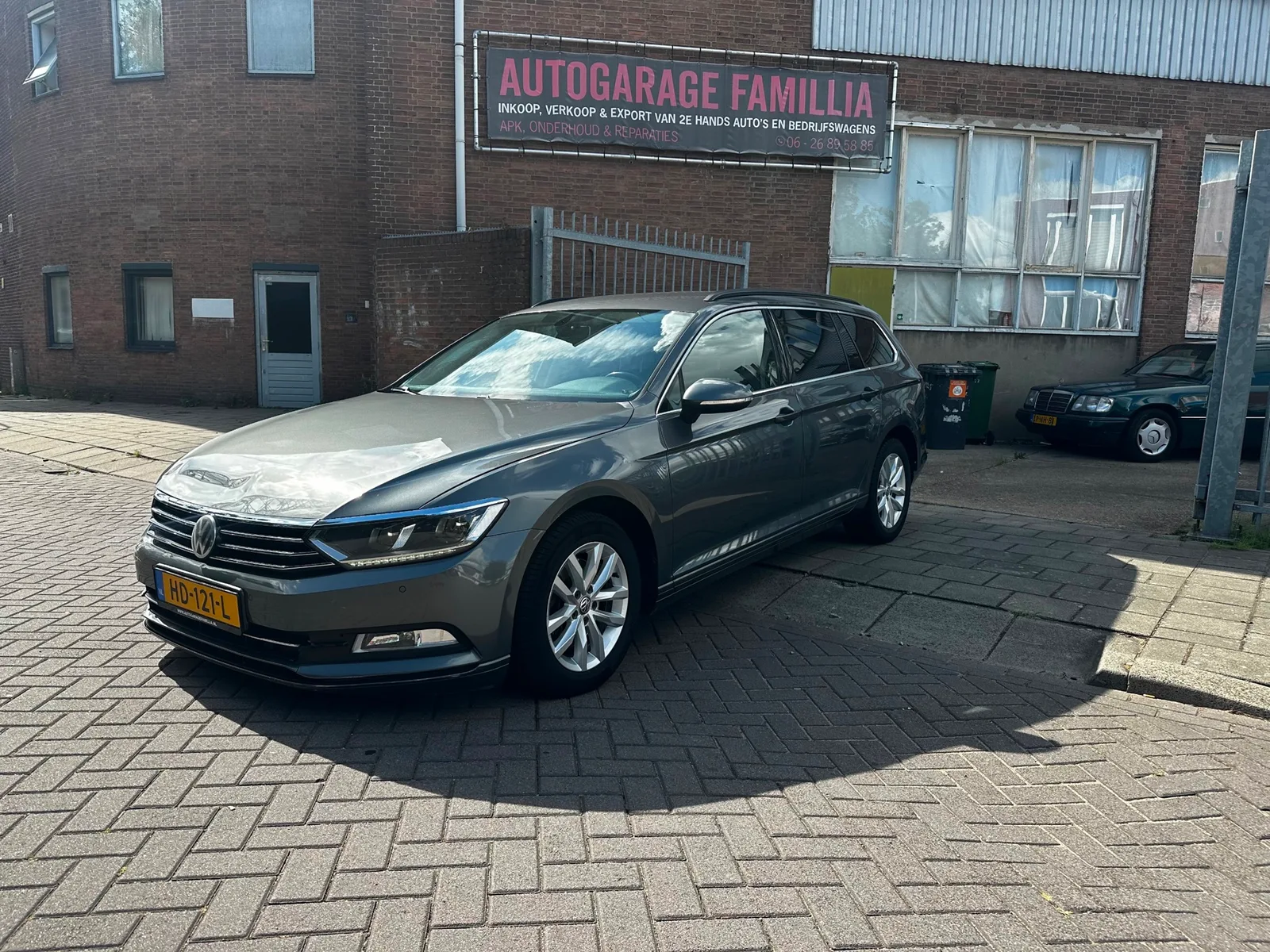Volkswagen Passat (2015) — foto 1