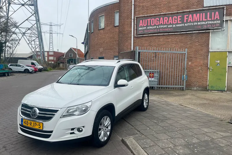 Volkswagen Tiguan (2011)