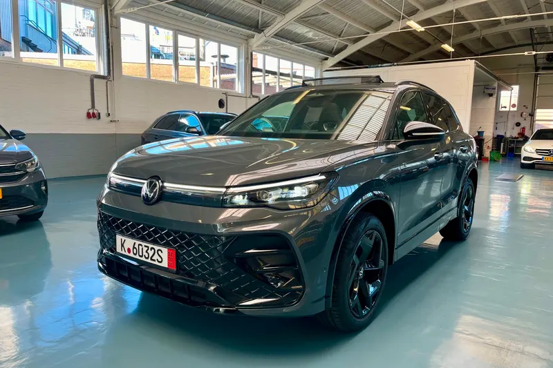 Volkswagen Tiguan (2024)