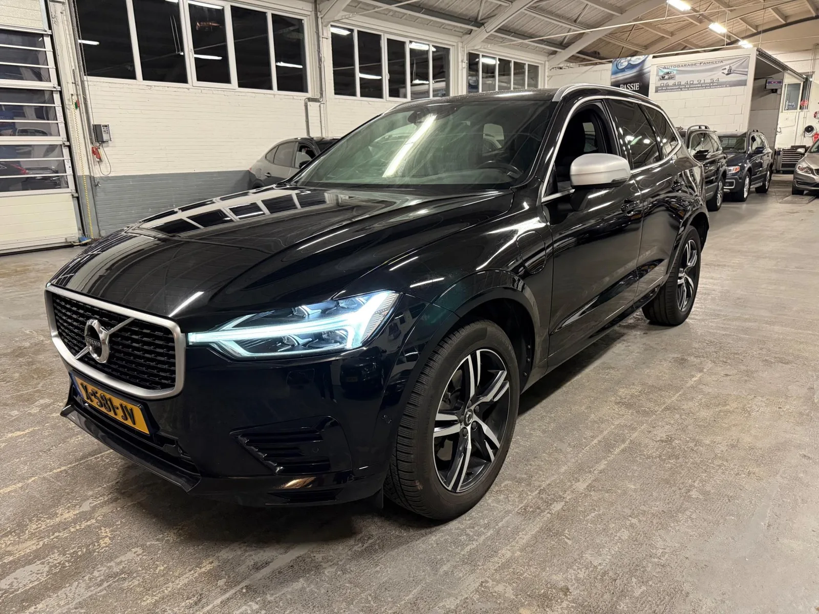 Volvo XC60 (2018) — foto 1