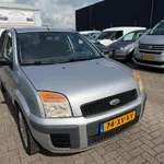 Ford Fusion (2006) — foto 1