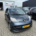 Peugeot 107 (2008) — foto 1