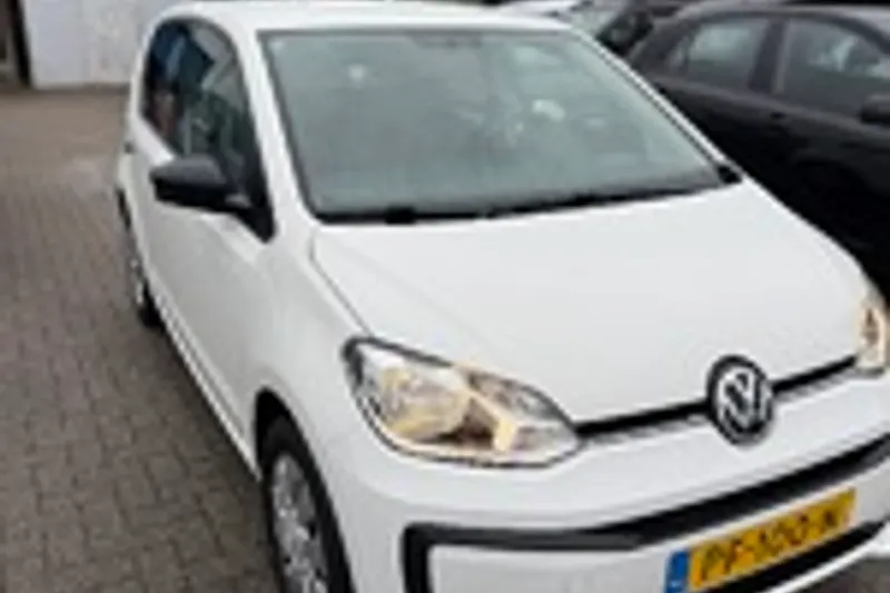 Volkswagen Up (2017)