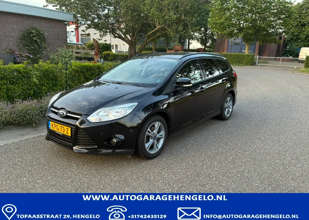 Ford Focus (2014) — foto 1