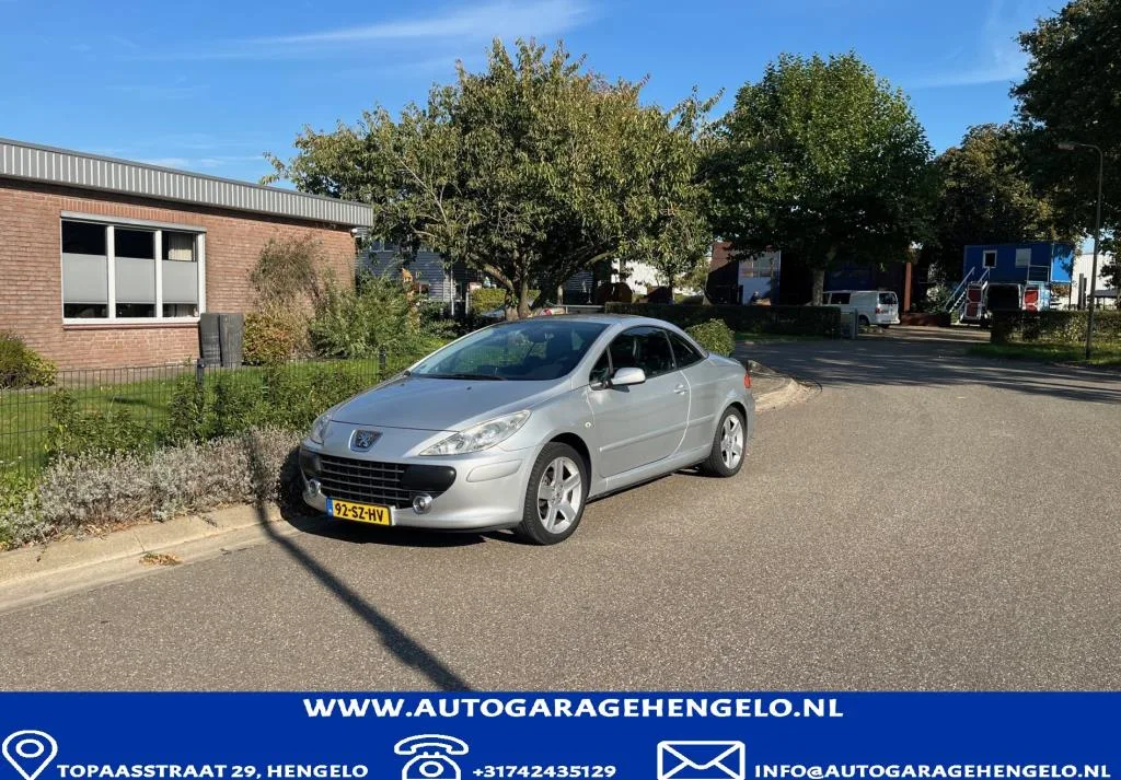 Peugeot 307 CC (2006) — foto 1