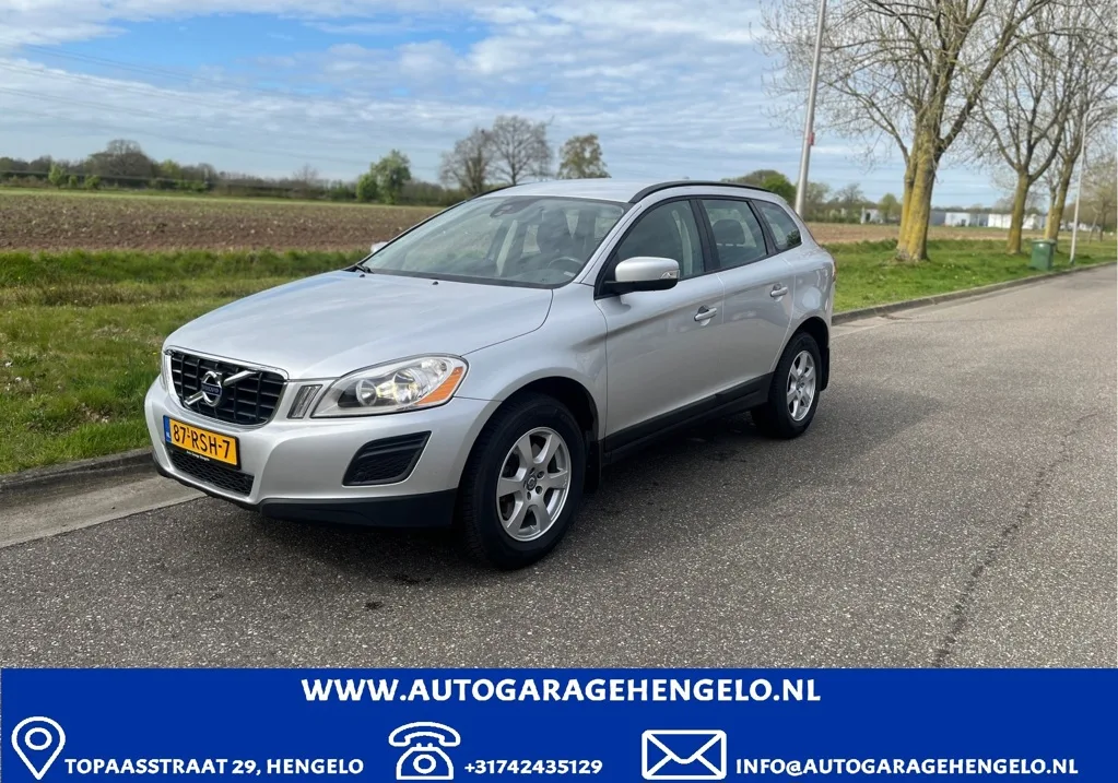 Volvo XC60 (2011) — foto 1