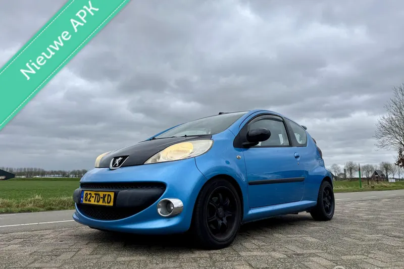 Peugeot 107 (2006)