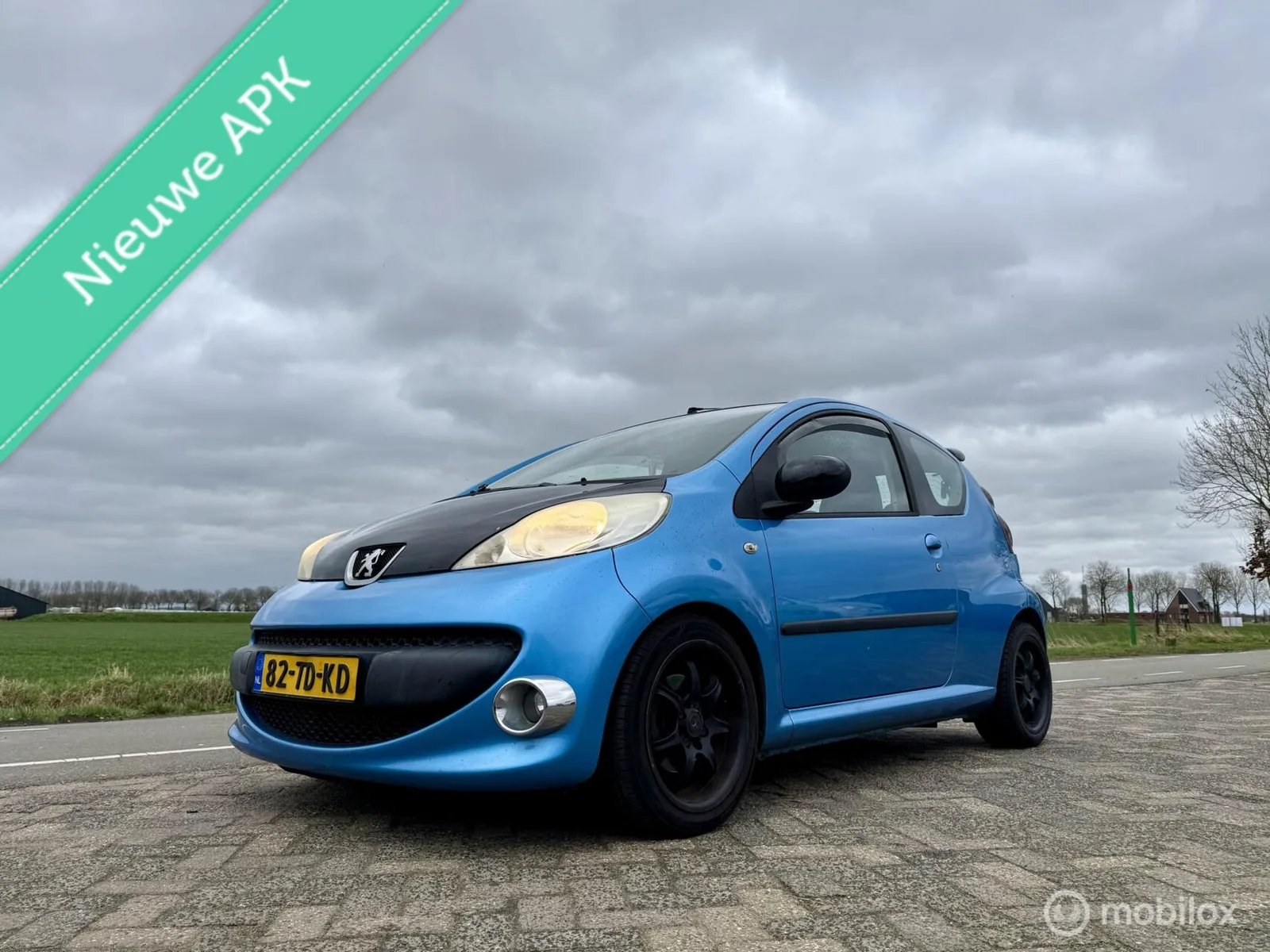 Peugeot 107 (2006) — foto 1