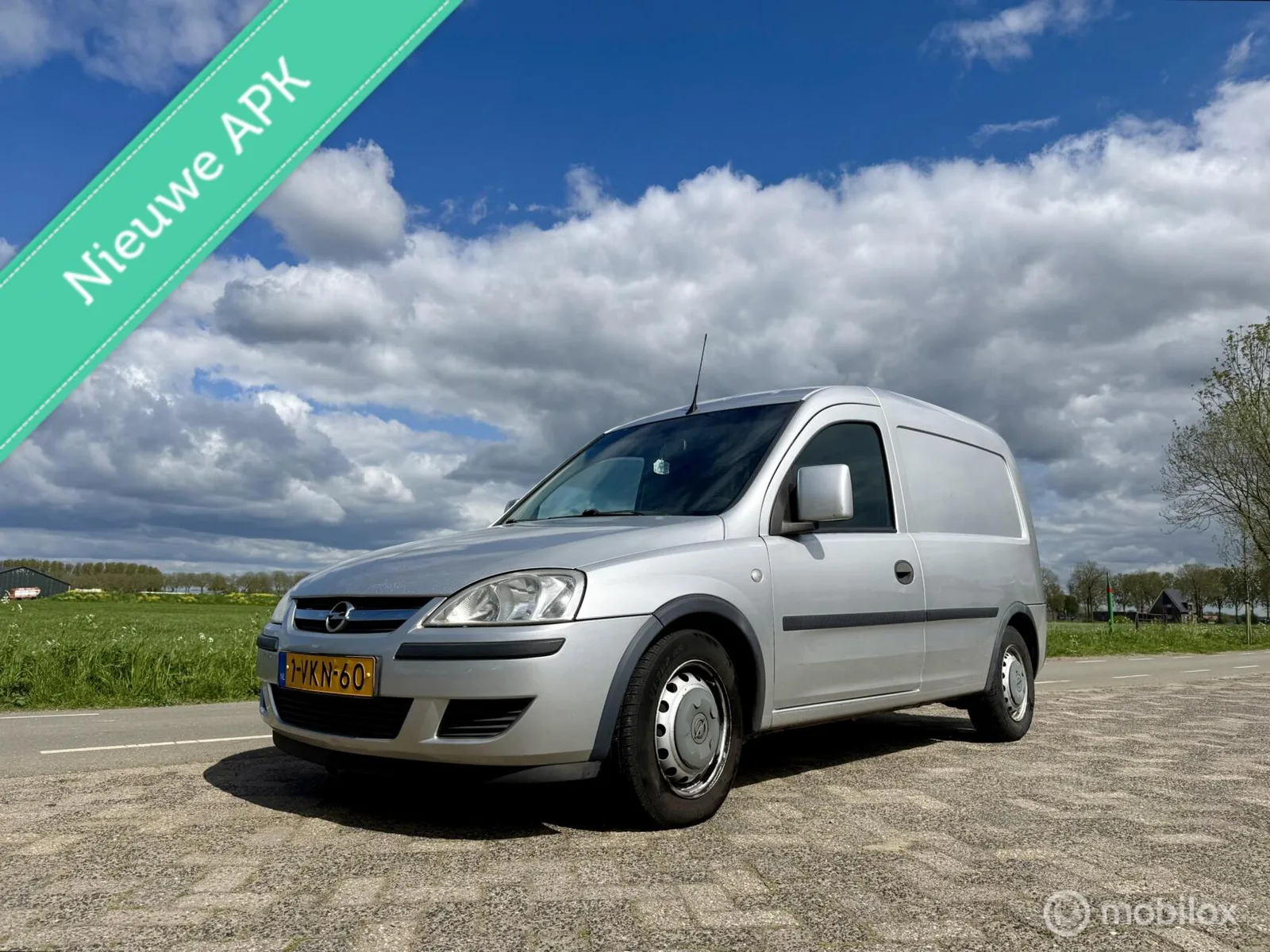 Opel Combo (2010) — foto 1