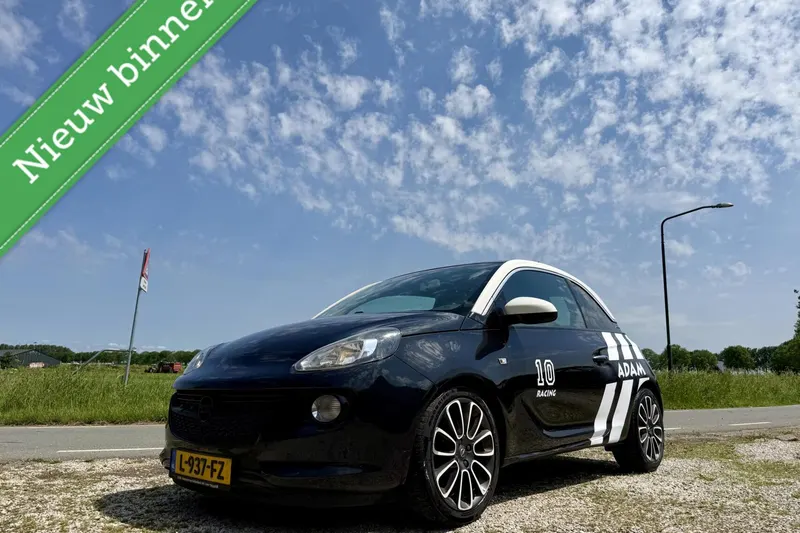 Opel Adam (2013)