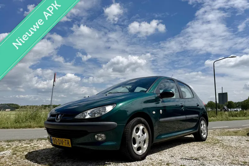 Peugeot 206 (2000)