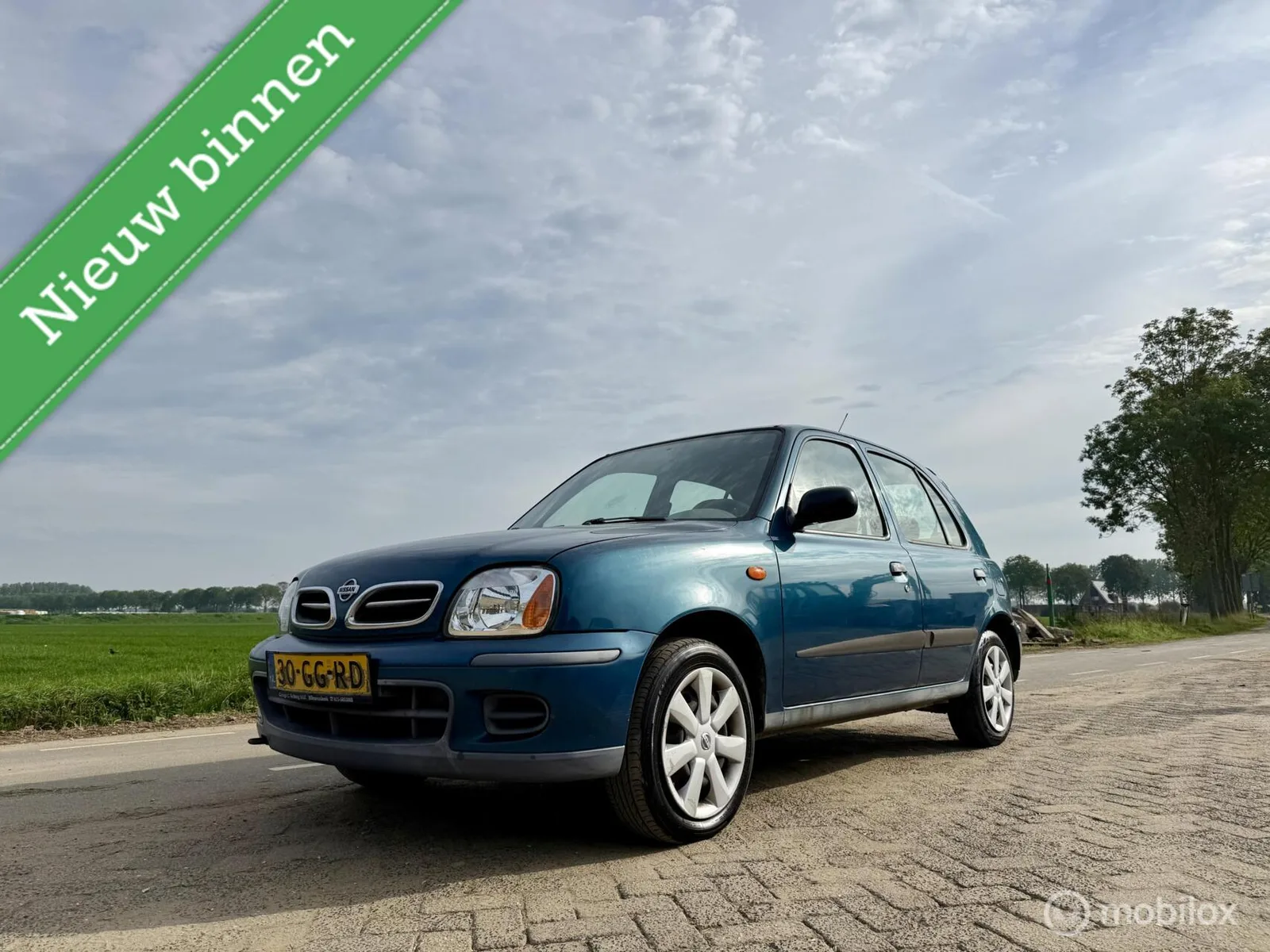 Nissan Micra (2000) — foto 1