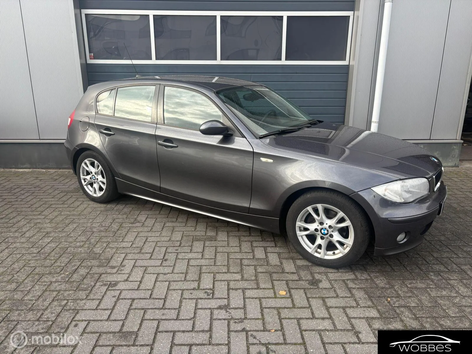 BMW 1-Serie (2005) — foto 1