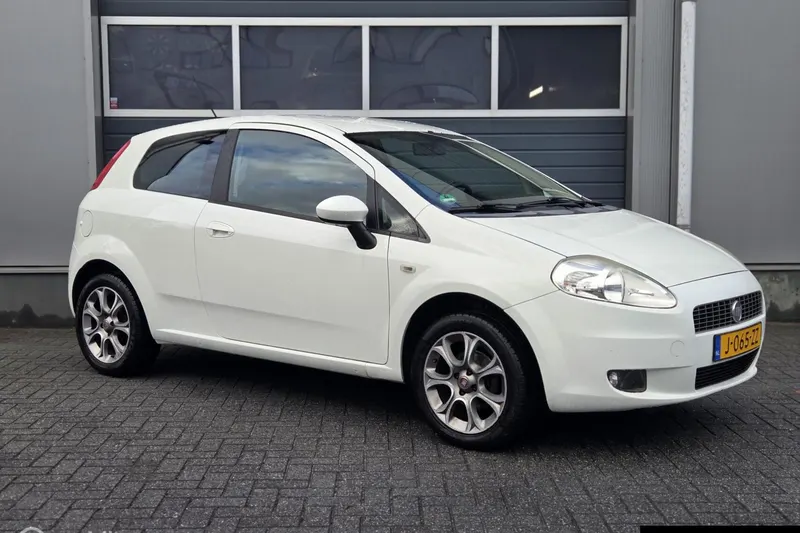 Fiat Grande Punto (2009)