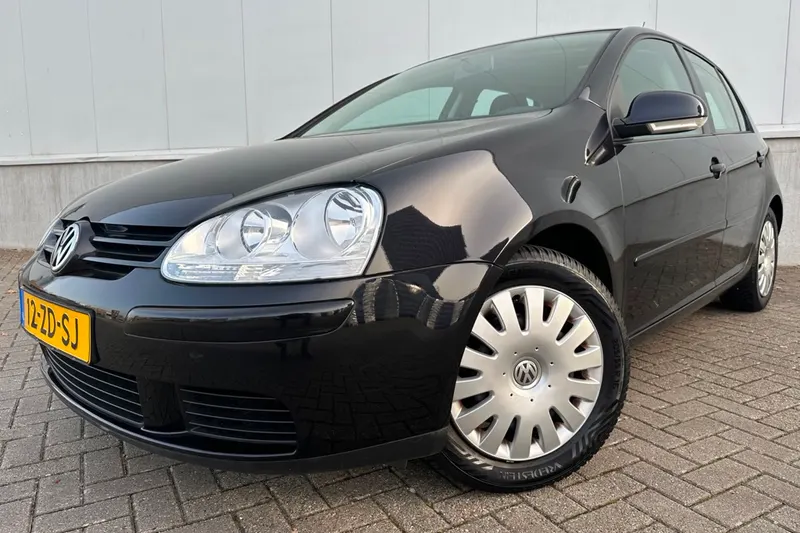 Volkswagen Golf (2008)