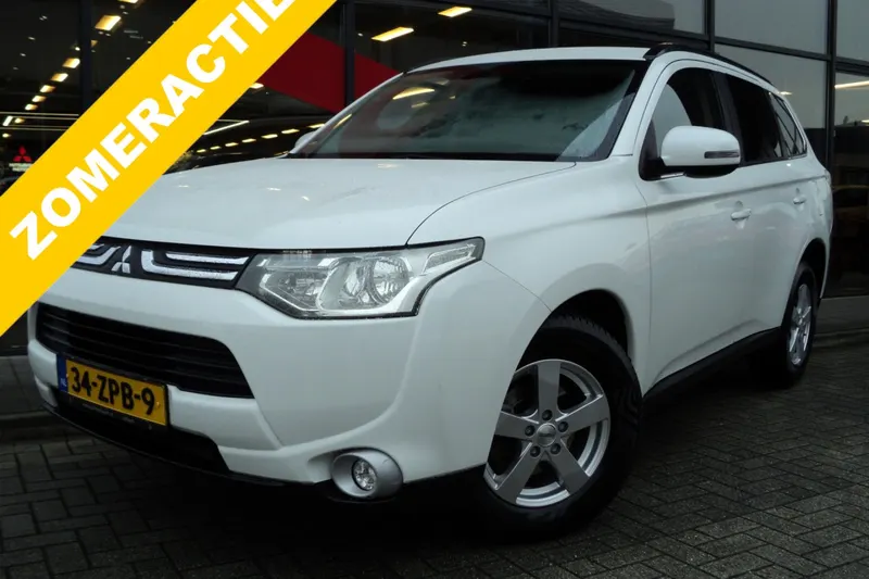 Mitsubishi Outlander (2013)