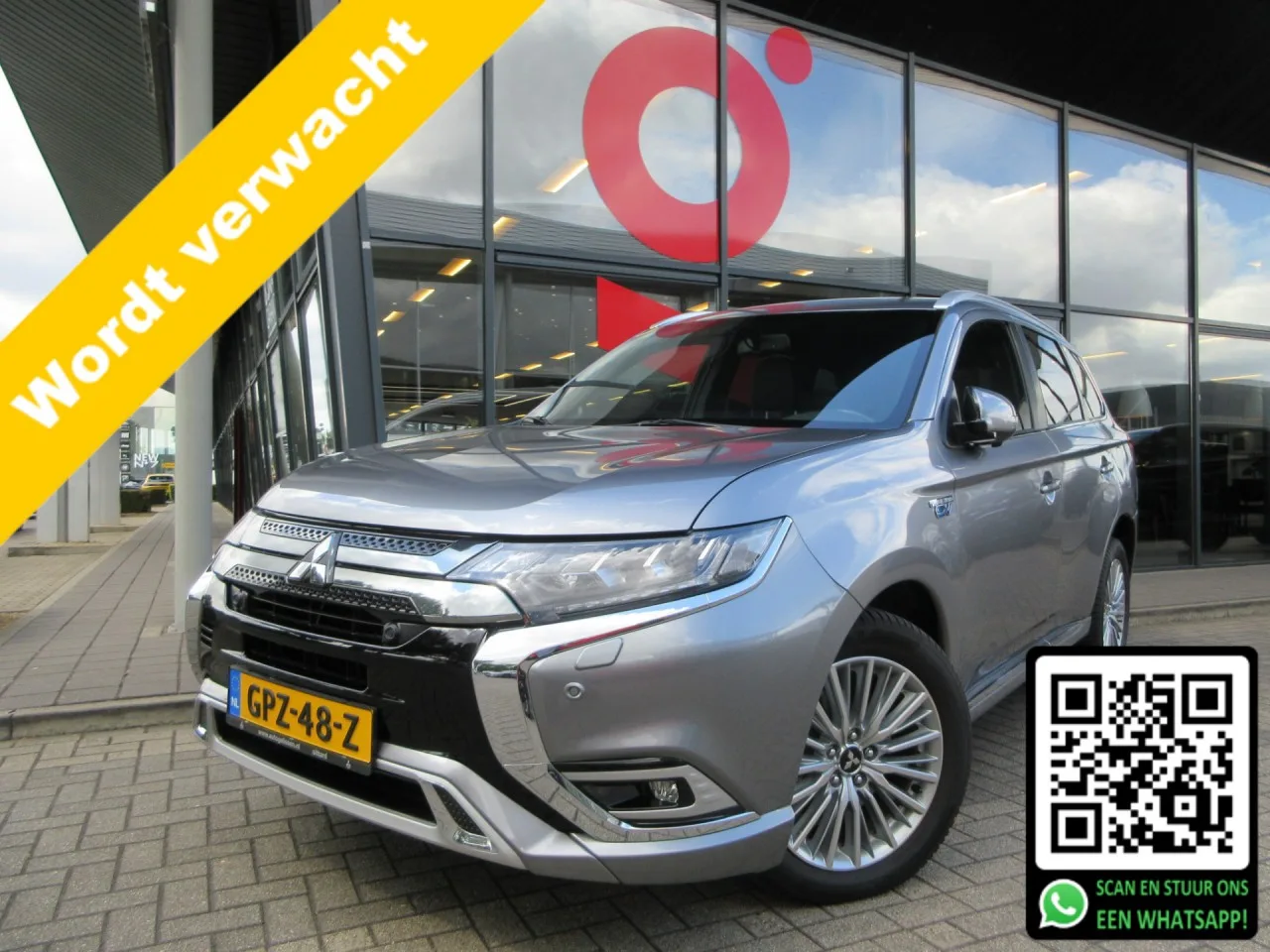 Mitsubishi Outlander (2018) — foto 1