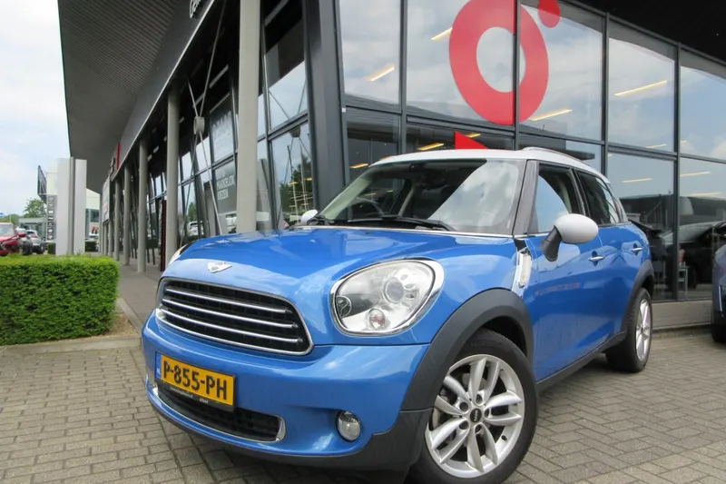 MINI Countryman (2011)