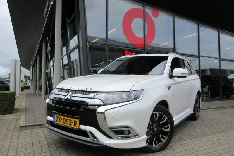 Mitsubishi Outlander (2019)