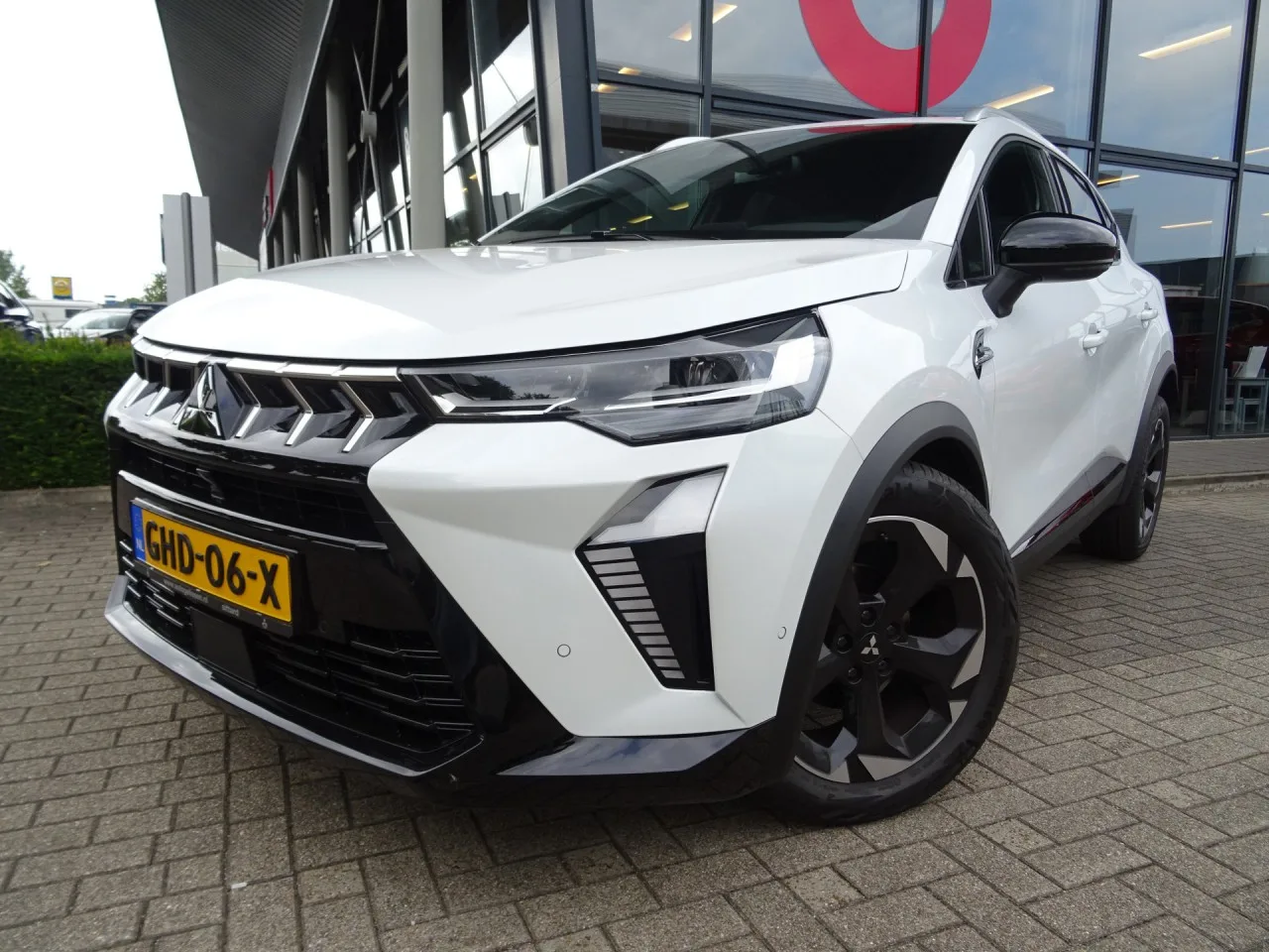 Mitsubishi ASX (2025) — foto 1