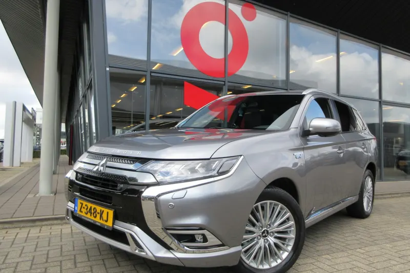 Mitsubishi Outlander (2019)