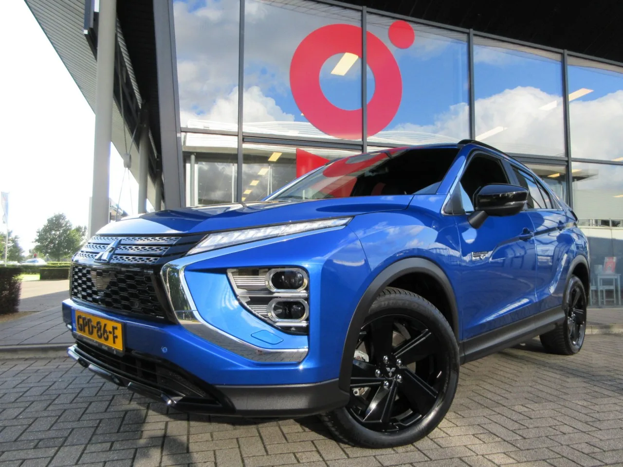 Mitsubishi Eclipse Cross (2024) — foto 1