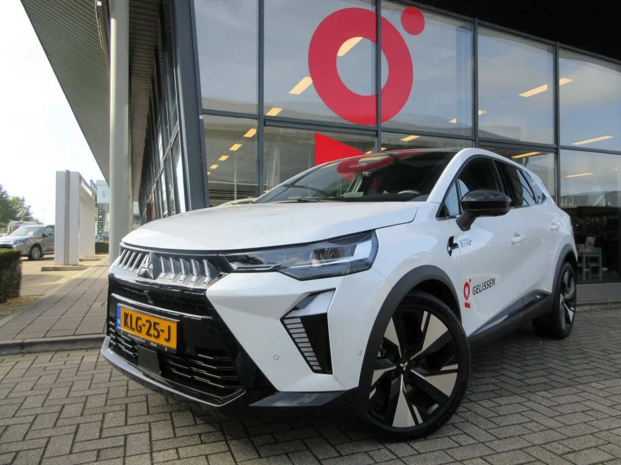 Mitsubishi Grandis (2026) — foto 1