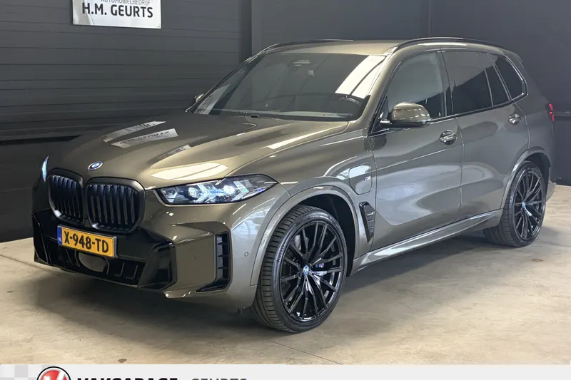 BMW X5 (2024)